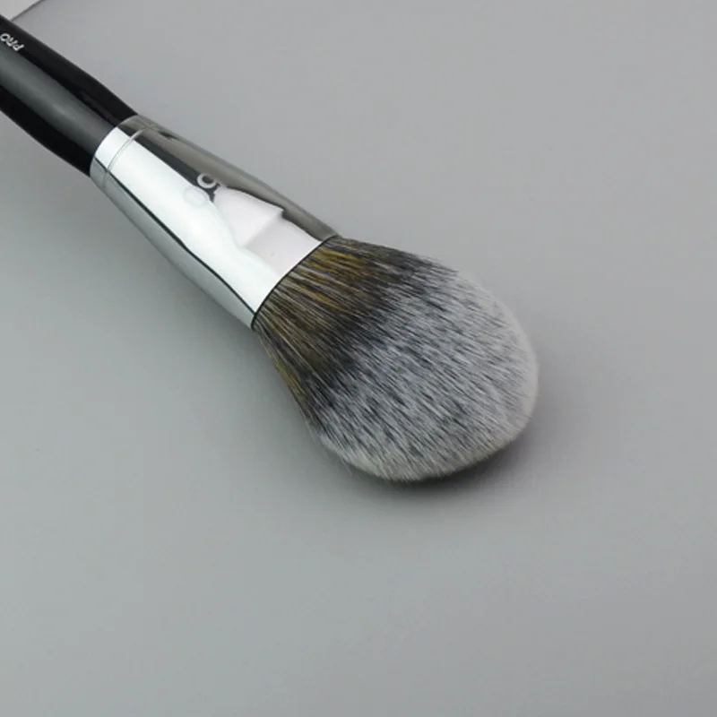 PRO Light Make-up-Pinsel für l – Beauty Blender In Makeup Bewertung und Preis