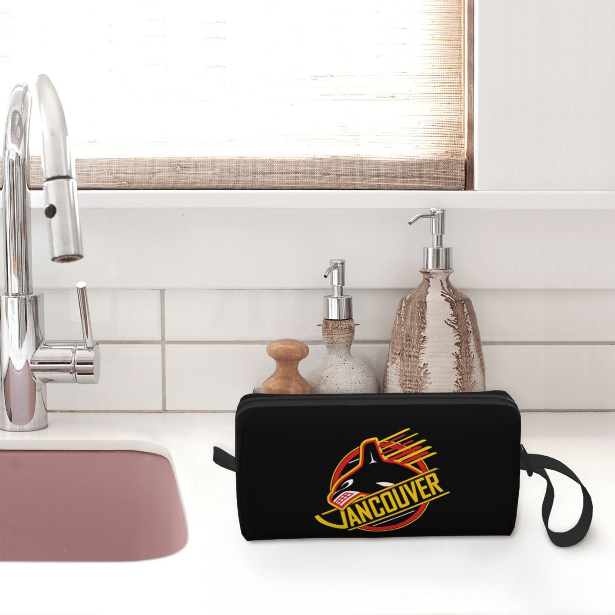 Seltene Vancouver Hockey Canuc – Rare Beauty Makeup Kit Bewertung und Preis