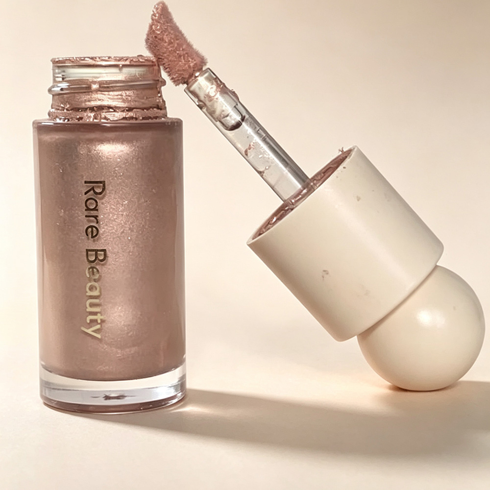Rare Beauty Leichter Seidiger  – Rare Beauty Makeup Kit Bewertung und Preis