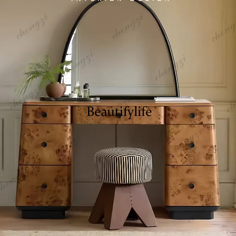 Wunderschöner Schminktisch im  – Beauty Makeup Table Bewertung und Preis